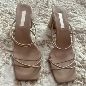 Billini heels size 8